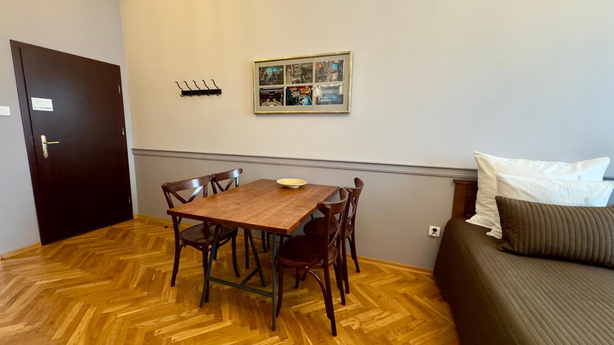 Scharffenberg Apartments Main Square Красков Екстериор снимка