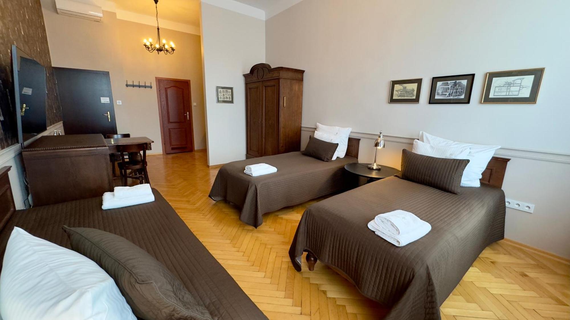 Scharffenberg Apartments Main Square Красков Екстериор снимка