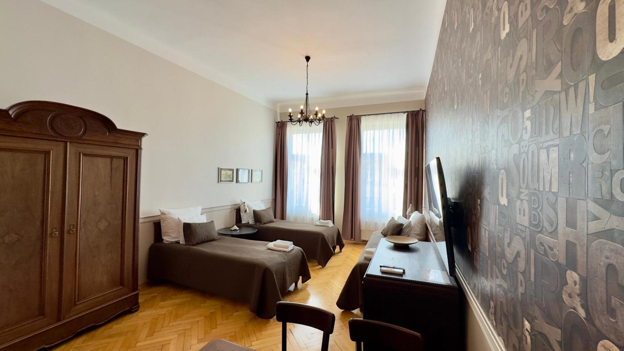 Scharffenberg Apartments Main Square Красков Екстериор снимка